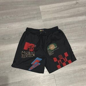 MTV Men's Black Graphic Shorts